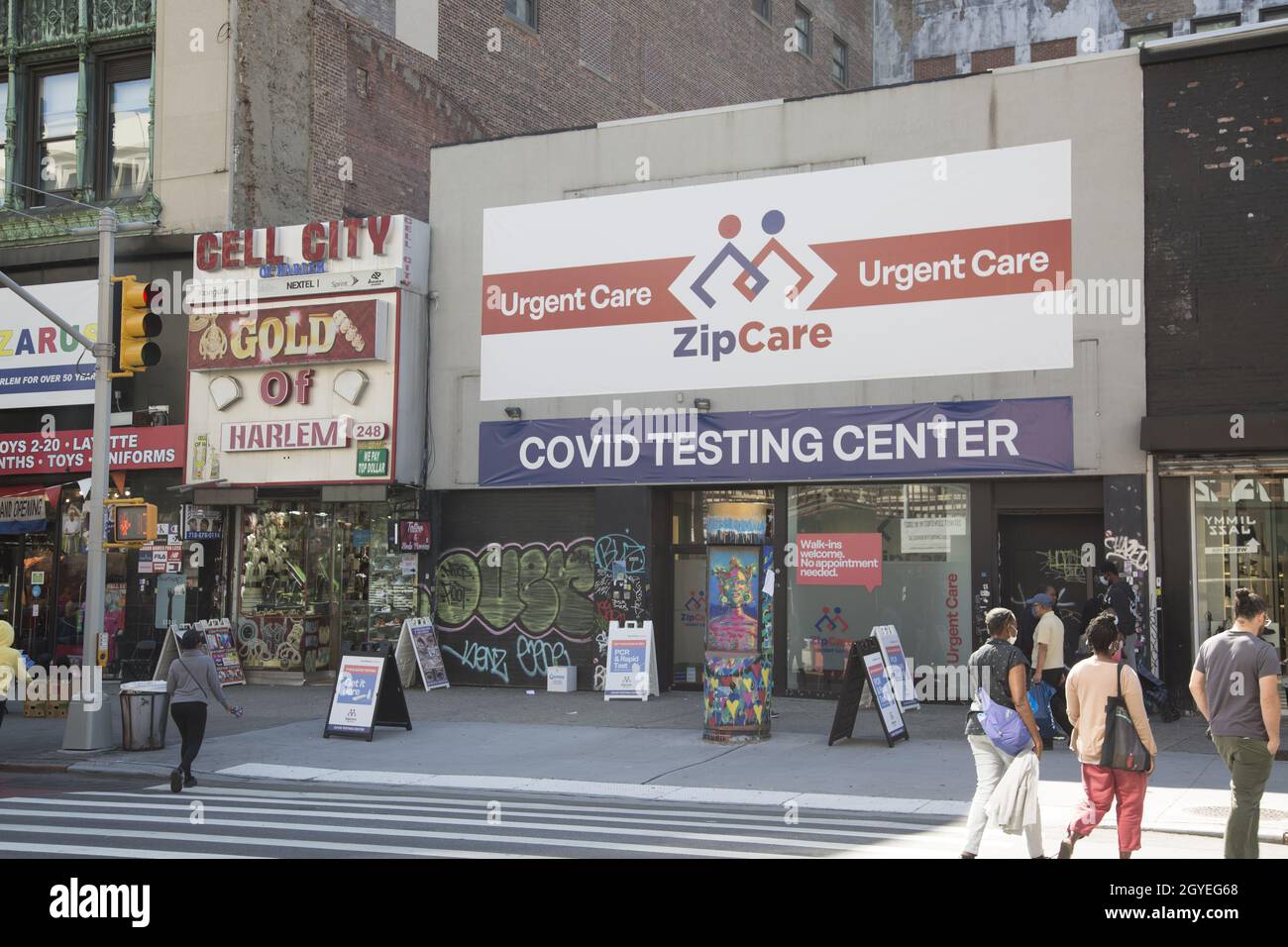 Covid testing center on 125th Street in Harlem. African Americans have a higher incidence of Covid-19 than other groups. Stock Photo