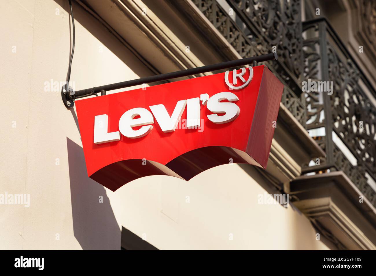 VALENCIA, SPAIN - OCTOBER 07, 2021: Levi Strauss & Co. is an American clothing company known worldwide for its Levi's brand of denim jeans Stock Photo