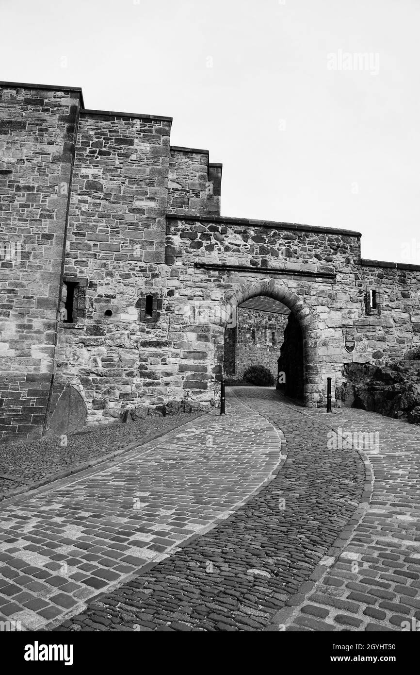 Edinburgh Castle and Grounds Stock Photo Alamy