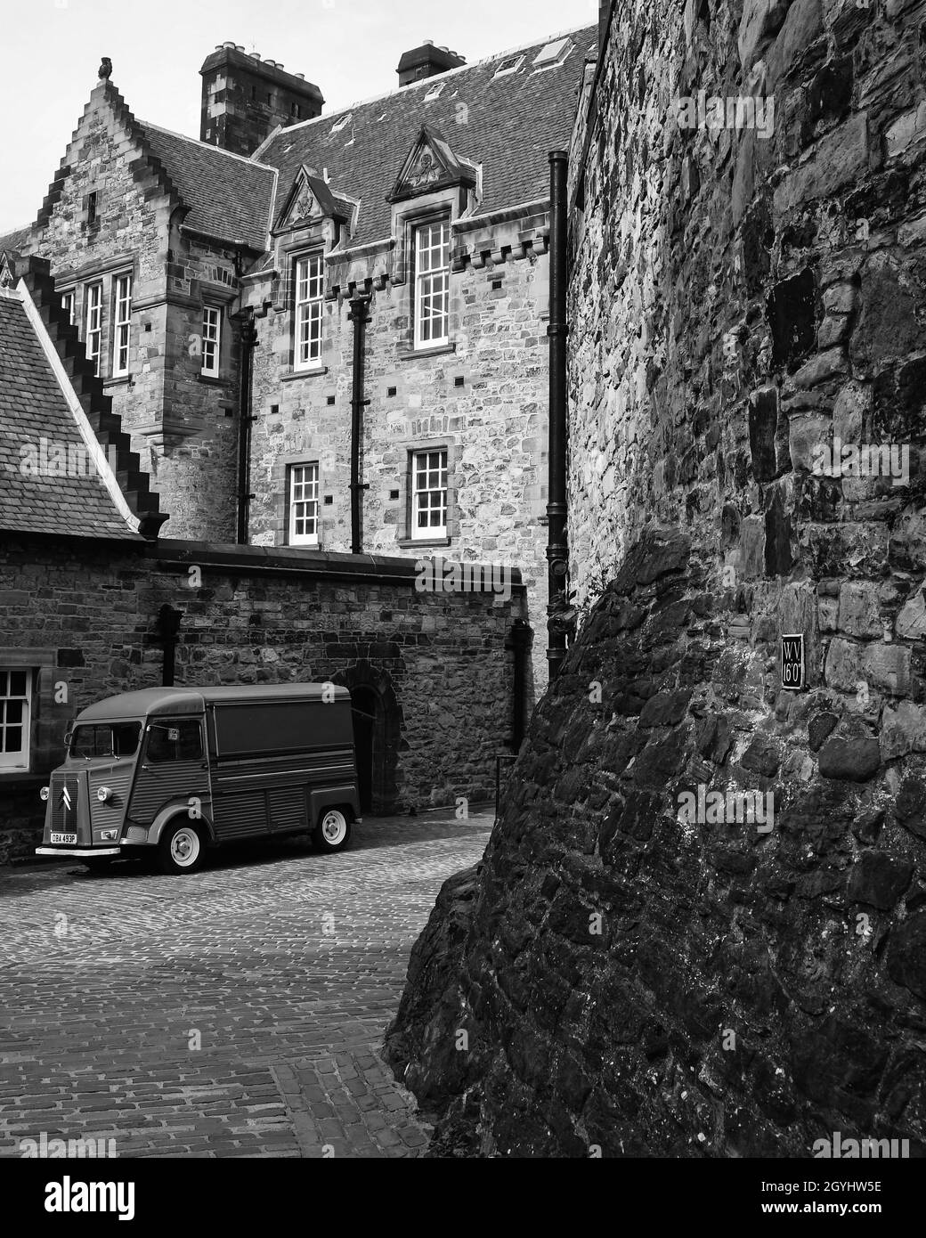 Edinburgh Castle and Grounds Stock Photo Alamy