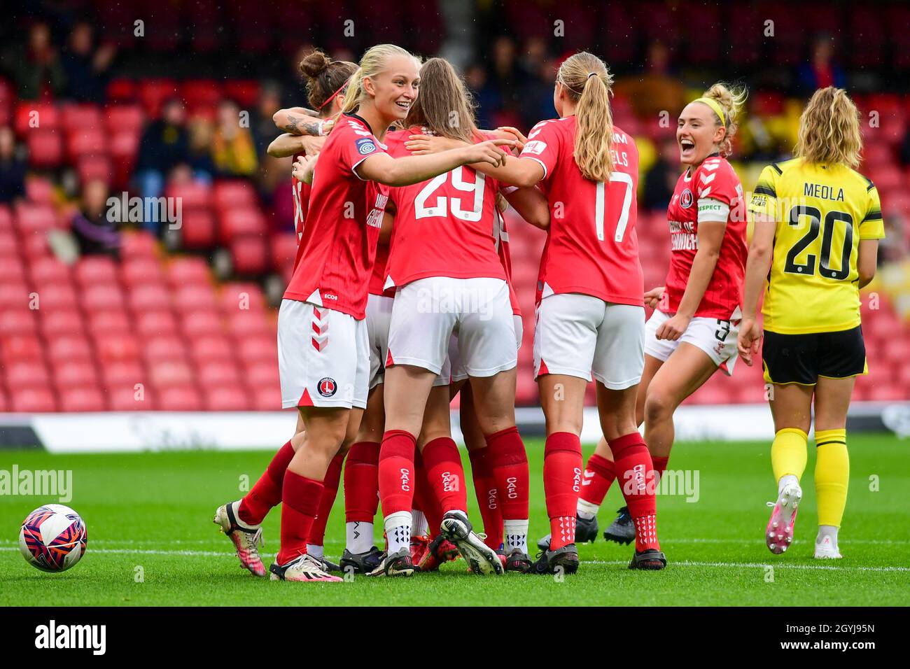 Watford fc logo hi-res stock photography and images - Alamy