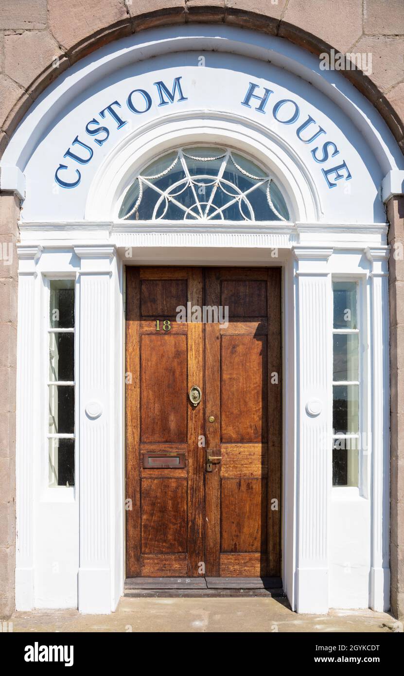 Elizabethan town wall hires stock photography and images Alamy