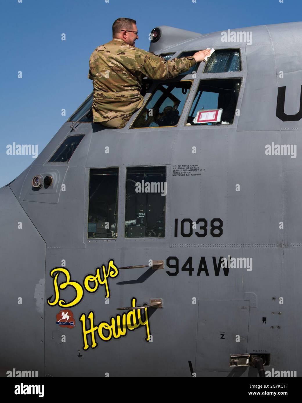 C 130 flight engineer hi-res stock photography and images - Page 3 - Alamy