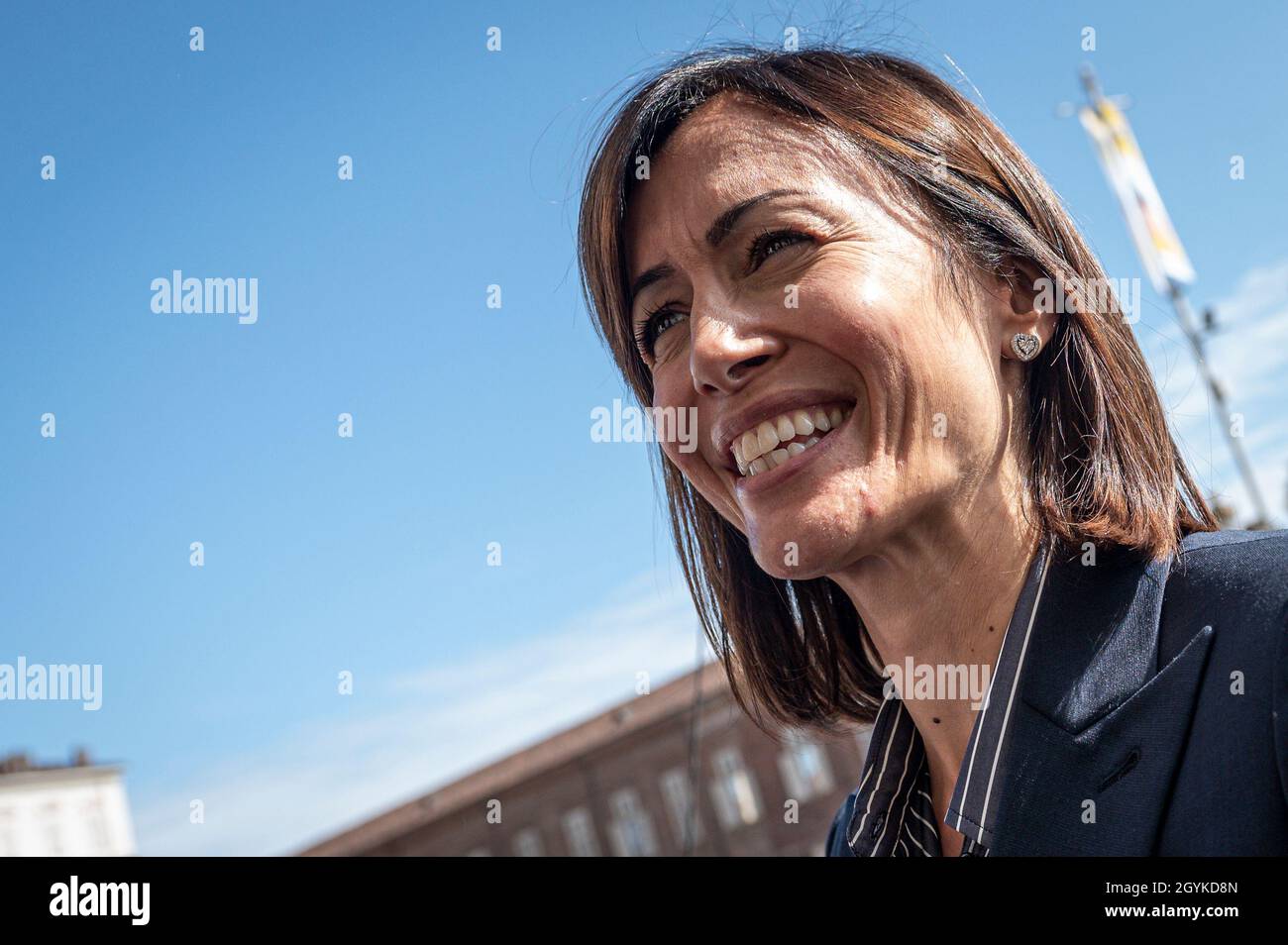 Turin, Italy. 08th Oct, 2021. Mara Carfagna, Minister for the South and territorial cohesion, smiles as she arrives at the headquarters of the Piedmont Region in Piazza Castello during an institutional visit to Turin. Credit: Nicolò Campo/Alamy Live News Stock Photo