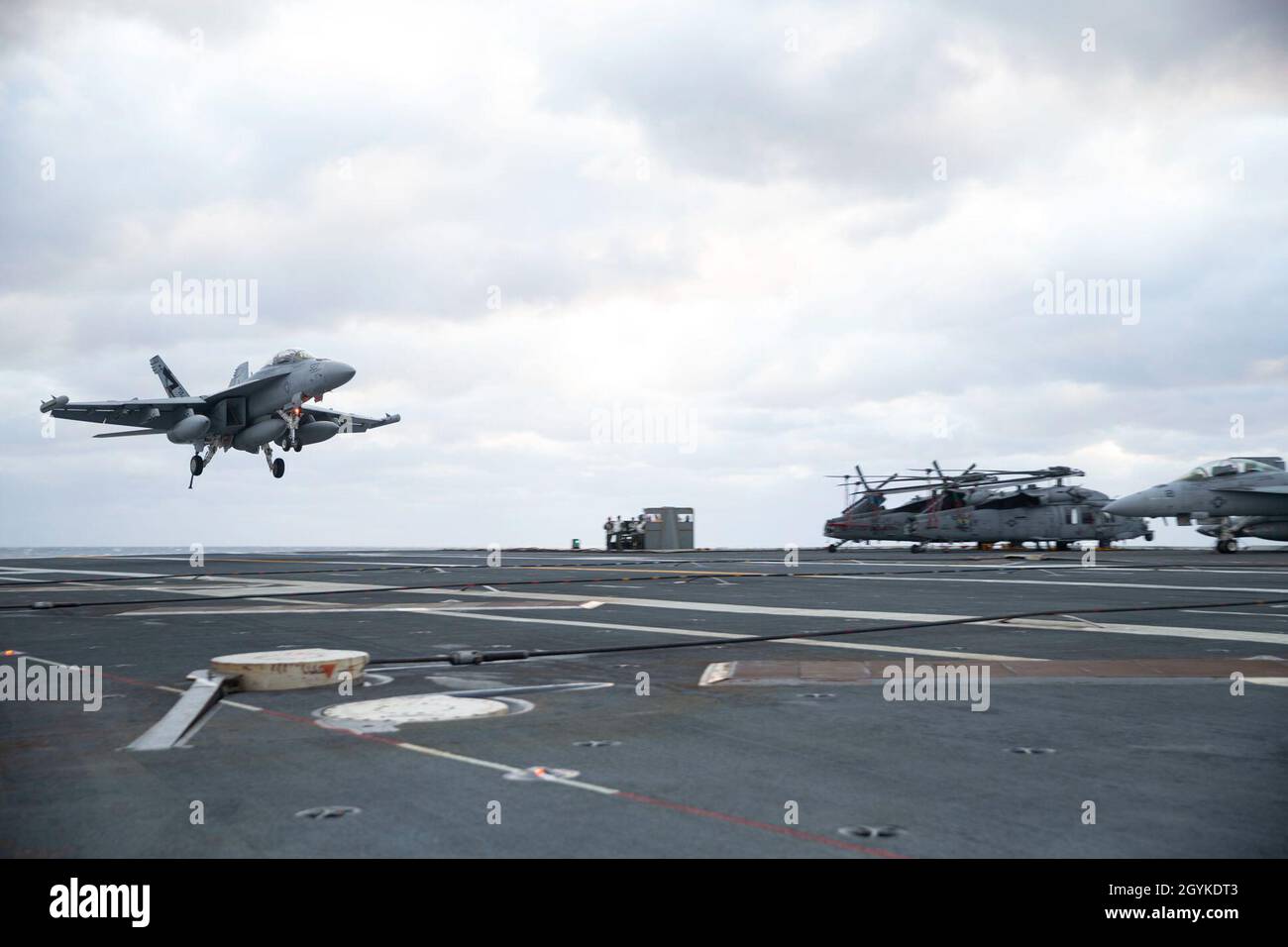 ATLANTIC OCEAN (Jan. 17, 2020) An EA-18G Growler, assigned to Air Test and Evaluation Squadron (VX) 23, approaches USS Gerald R. Ford's (CVN 78) flight deck. Ford is currently conducting Aircraft Compatibility Testing to further test its Electromagnetic Aircraft Launch Systems (EMALS) and Advanced Arresting Gear (AAG). (U.S. Navy photo by Mass Communication Specialist Seaman Zack Guth) Stock Photo