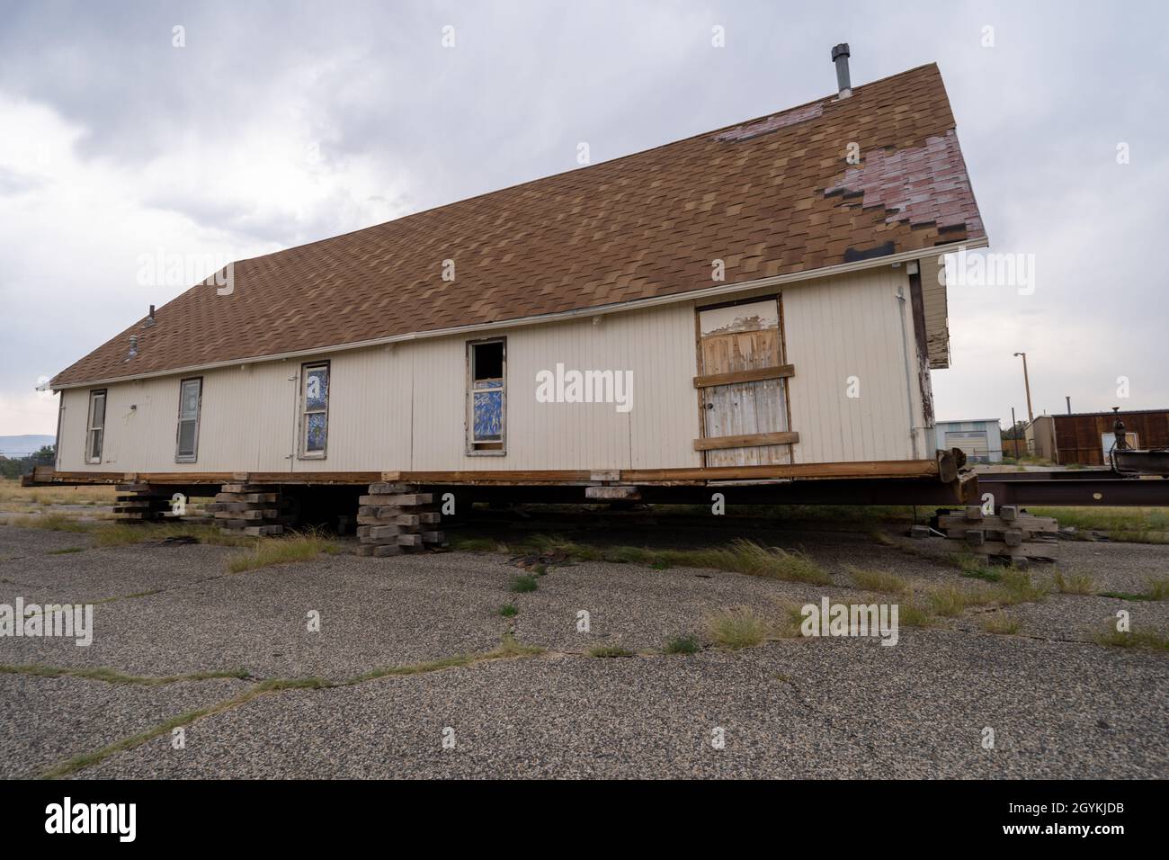 Physically moving a house hires stock photography and images Alamy