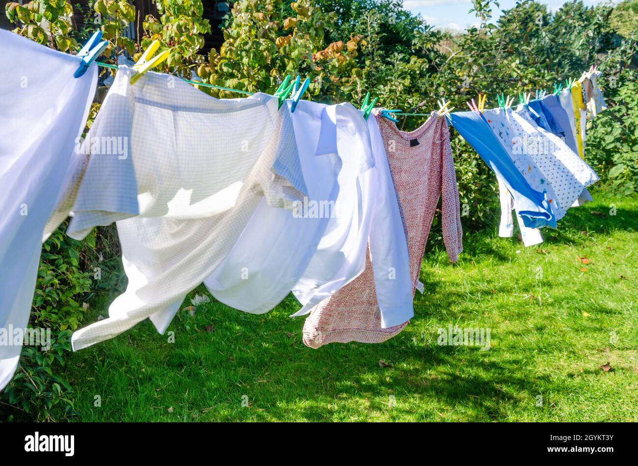 Clothes drying outside hi-res stock photography and images - Alamy