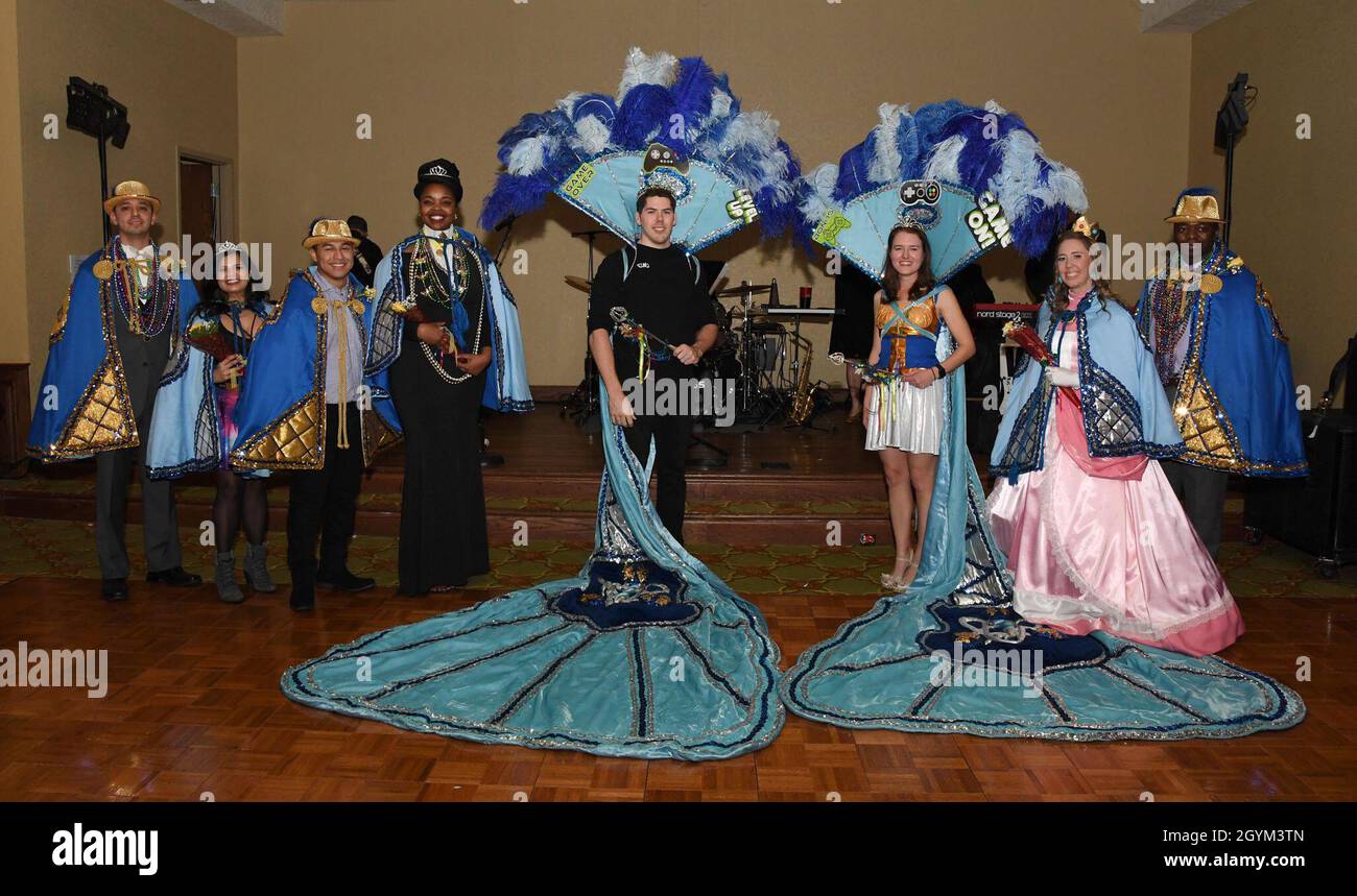 mardi gras krewe court
