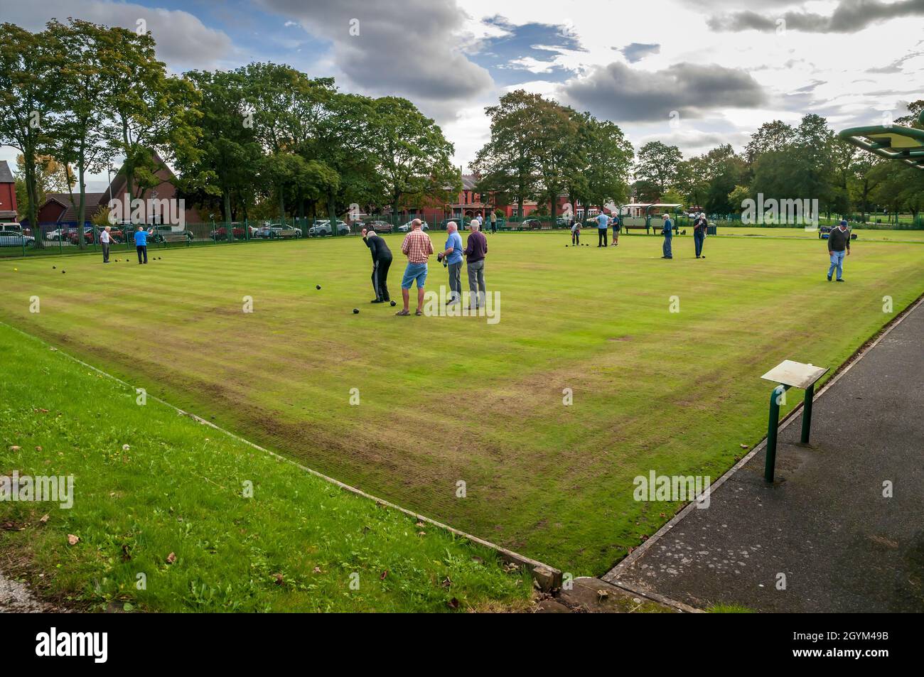 Victoria Park Widnes. Crown green bowling Stock Photo Alamy