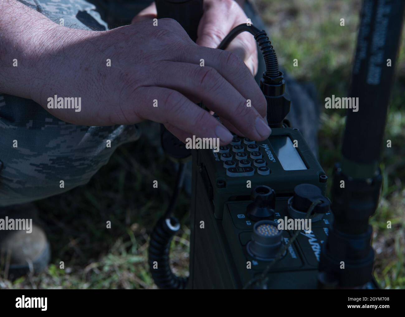 Landing communications systems hi-res stock photography and images - Alamy