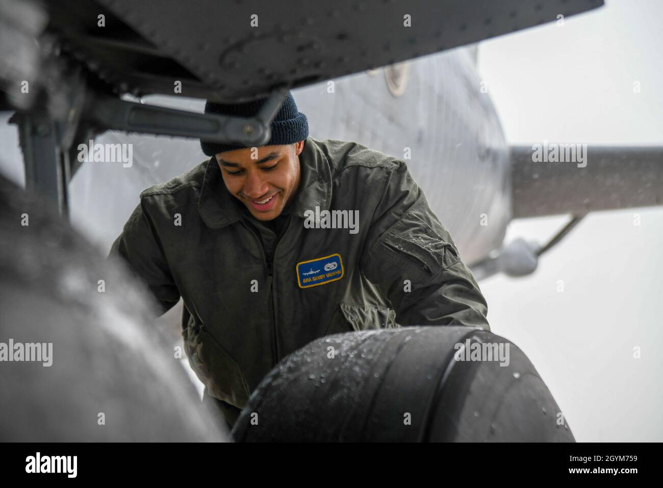 Senior Airman Sandy Vaughn, 22nd Aircraft Maintenance Squadron crew