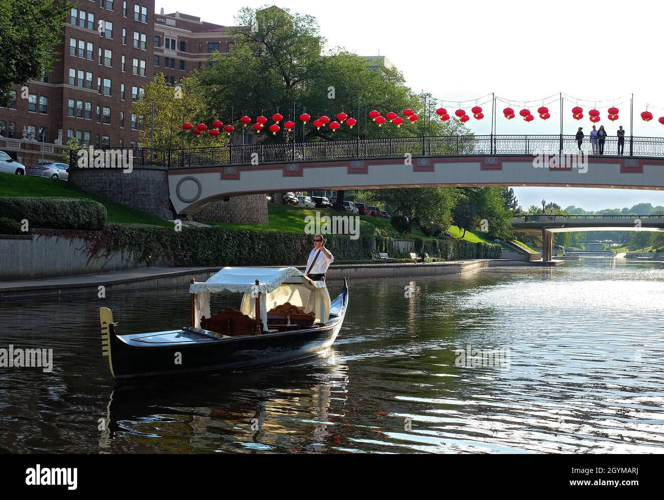 KANSAS CITY, UNITED STATES Sep 18, 2014 A horizontal shot of a man