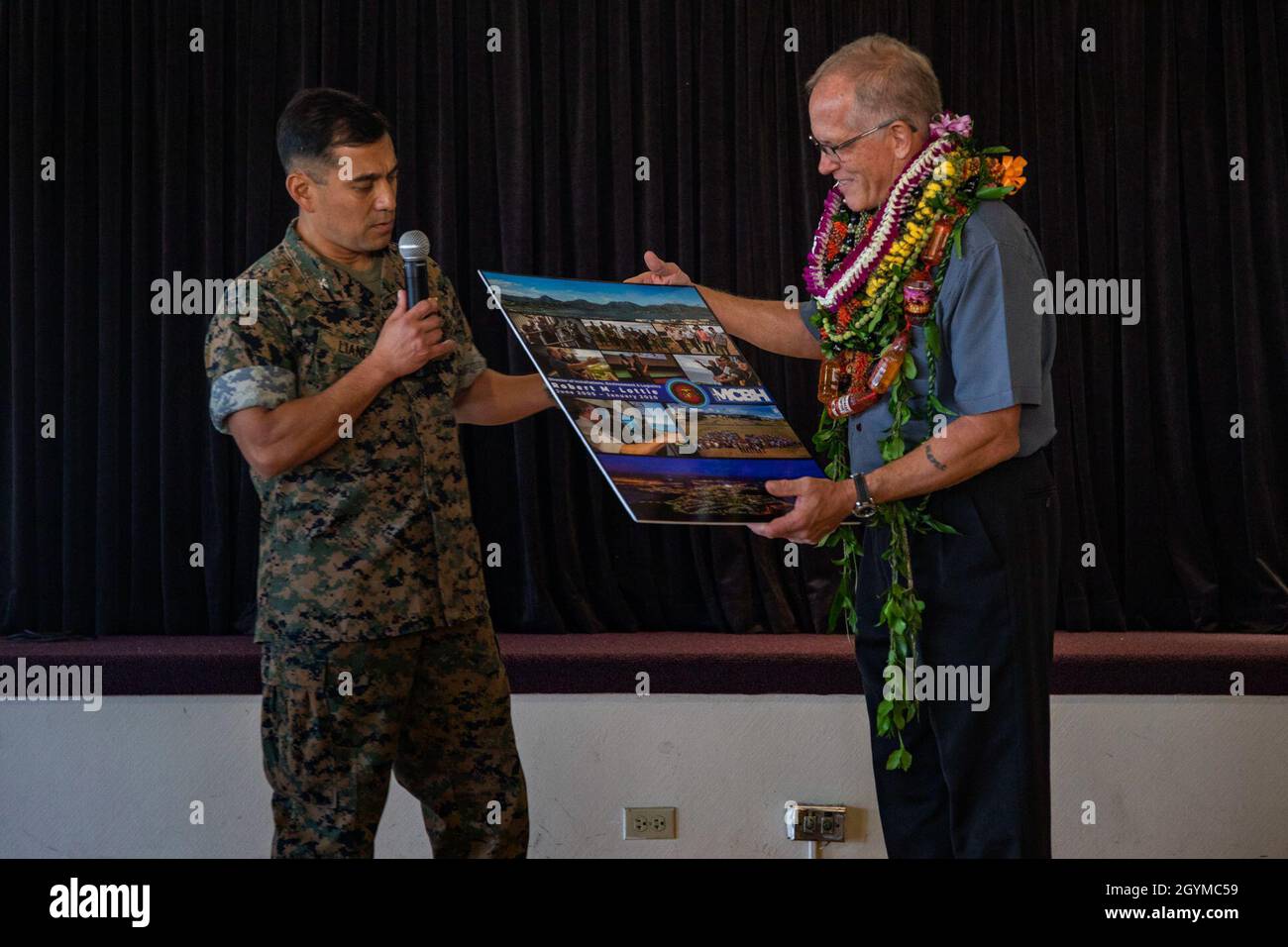 U.S. Marine Corps Col. Raul Lianez (left), commanding officer, Marine ...