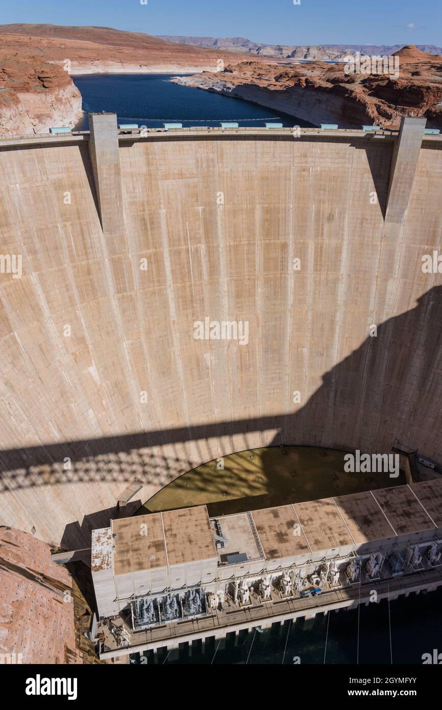 The electric powerhouse of Glen Canyon Dam on the Colorado River, a source of clean hydroelectric power. Stock Photo
