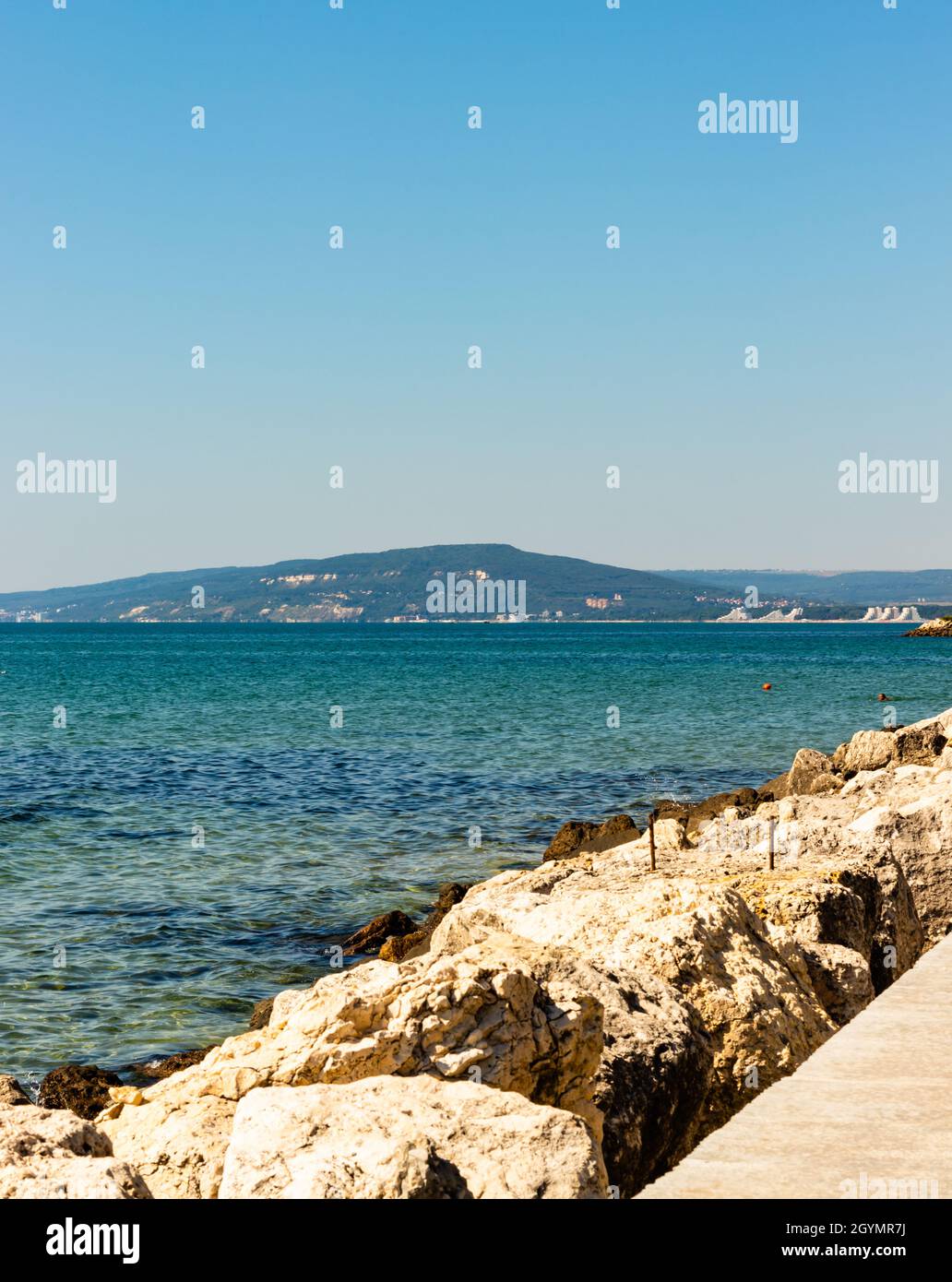 Summer landscape on the Black Sea seafront on the beach in Balchik ...