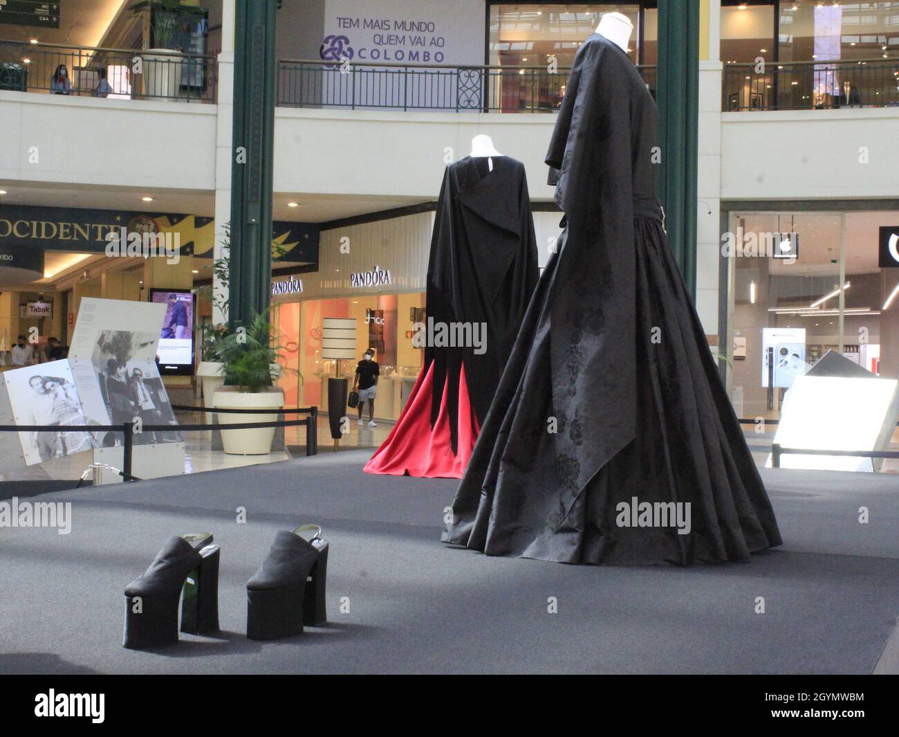 Lisbon, Portugal. 8th Oct, 2021. (INT) Exhibition of clothes by fado singer  Amalia Roderigues at the Colombo shopping mall in Lisbon. Oct 8, 2021,  Lisbon, Portugal: Clothes used by Portuguese singer, actress