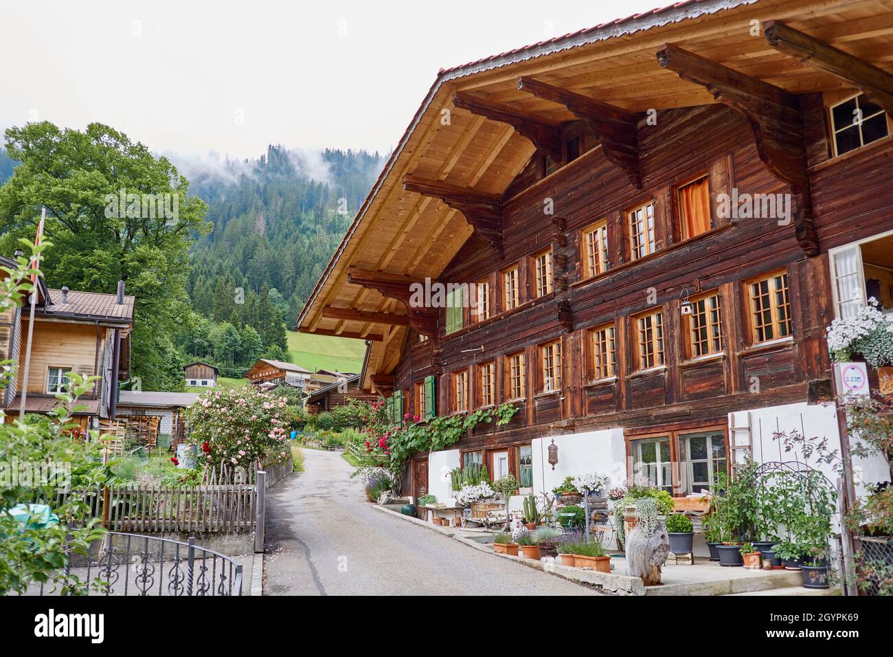 Swiss chalet - Simmental, Berner Oberland, Switzerland Stock Photo