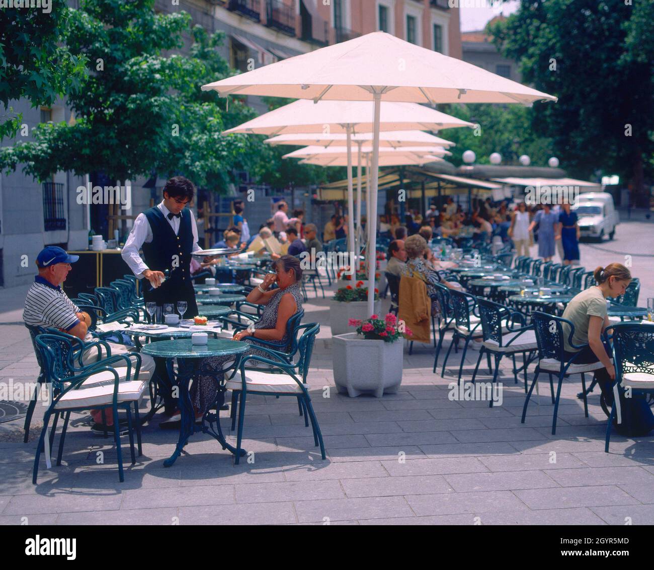 TERRAZAS EN LA PLAZA DE ORIENTE. Location: CAFE DE ORIENTE. MADRID. SPAIN. Stock Photo