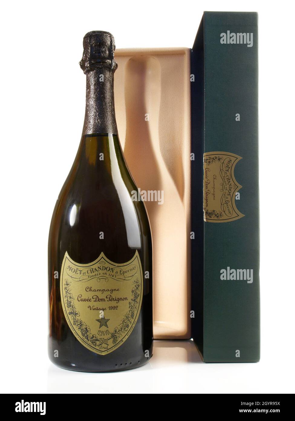 Dom perignon champagne cut out hi-res stock photography and images - Alamy