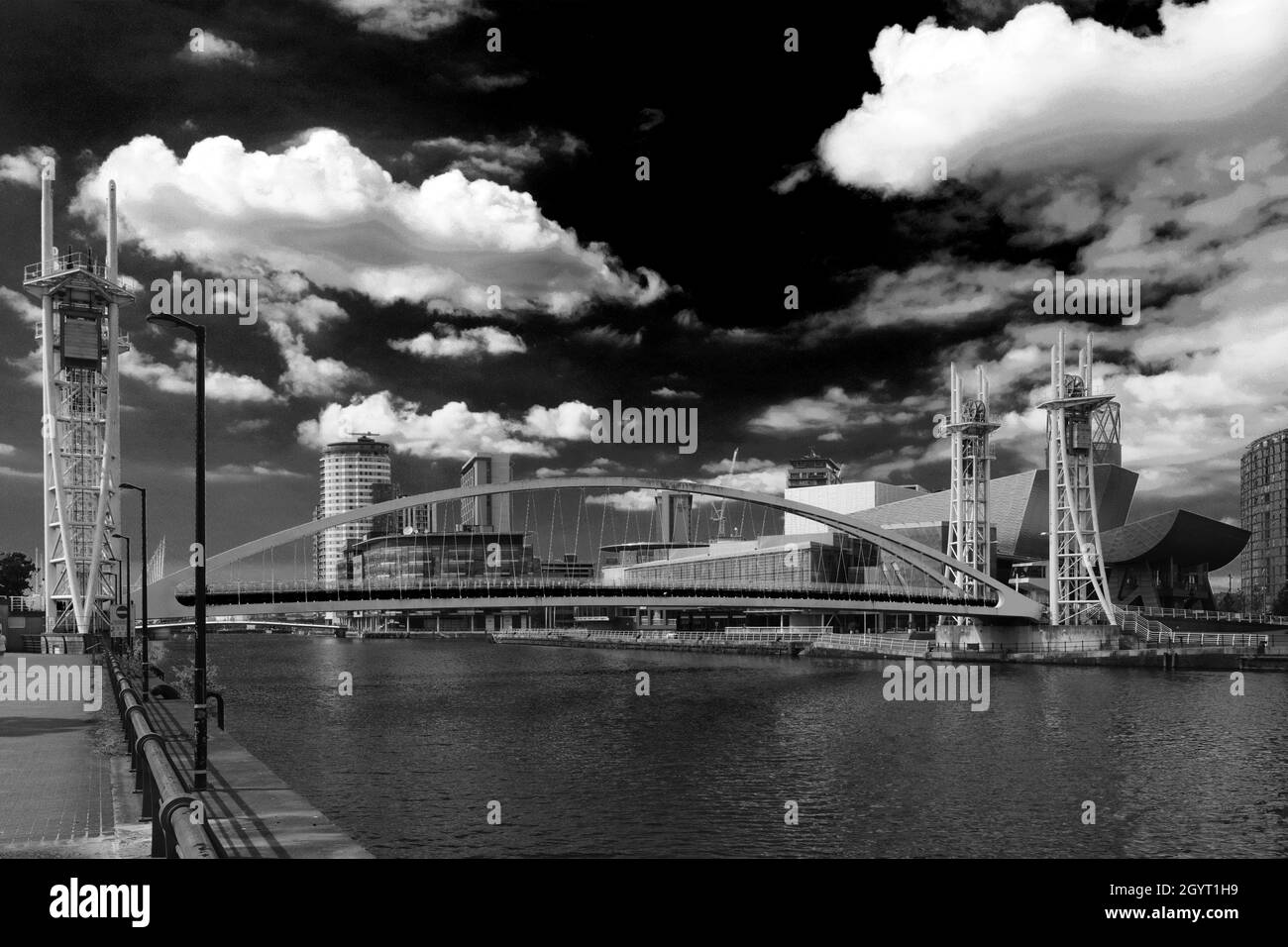 The Millennium Bridge, Media City, Salford Quays, Manchester ...