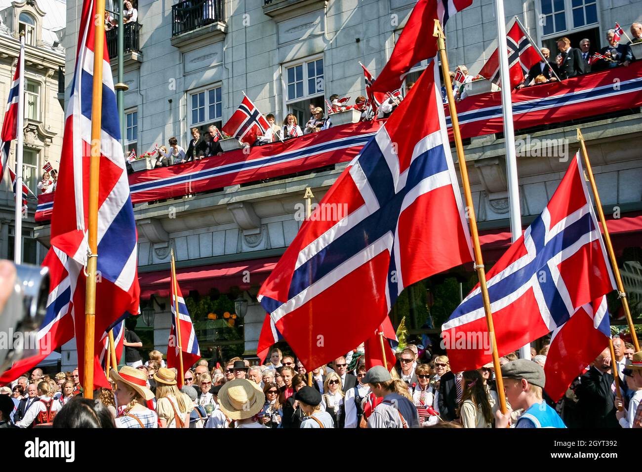 Syttende mai parade oslo hires stock photography and images Alamy