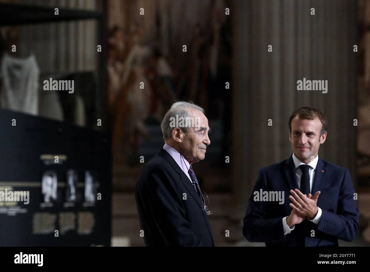 Paris France 09th Oct 21 Le President De La Republique Emmanuel Macron Et Robert Badinter Durant La Commemoration Du Quarantieme Anniversaire De L Abolition De La Peine De Mort Au Pantheon A Paris