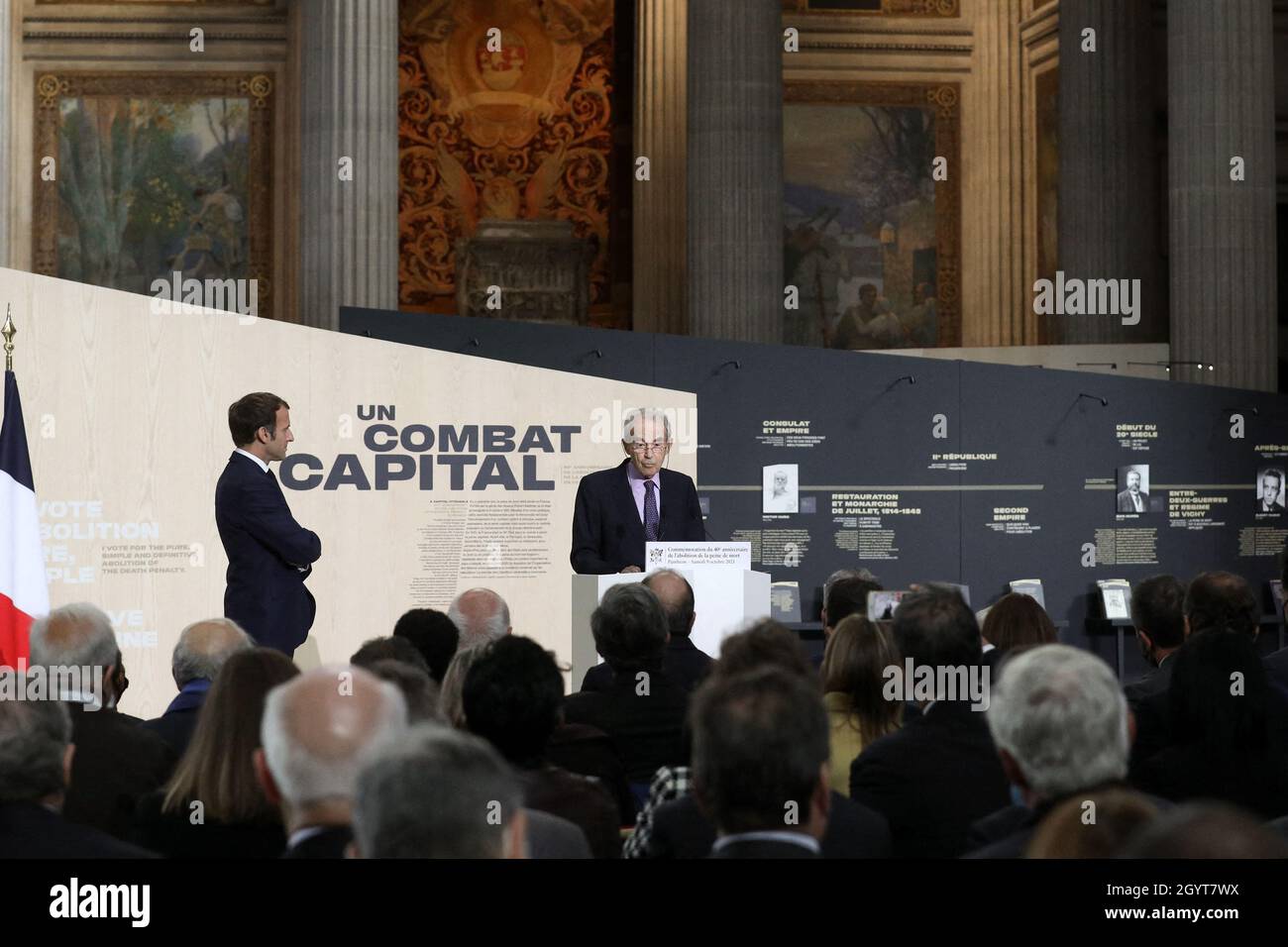 Paris, France. 09th Oct, 2021. Le président de la république, Emmanuel Macron et Robert Badinter durant la Commémoration du quarantième anniversaire de l'abolition de la peine de mort, au Panthéon à Paris, France, le 9 octobre 2021. French President Emmanuel Macron and Robert Badinter during the commemoration of the 40th anniversary of the abolition of the death penalty at the Pantheon in Paris, France, October 9th, 2021. Photo by Stephane Lemouton/Pool/ABACAPRESS.COM Credit: Abaca Press/Alamy Live News Stock Photo