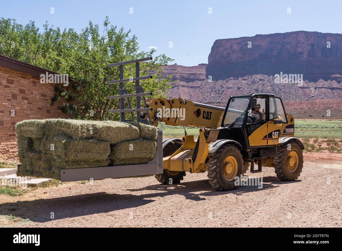 Hay squeeze attachment hires stock photography and images Alamy