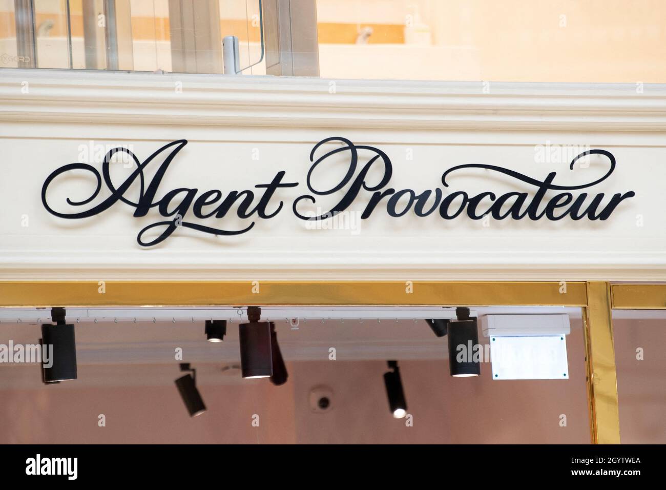 Agent Provocateur Shop High Resolution Stock Photography and Images - Alamy