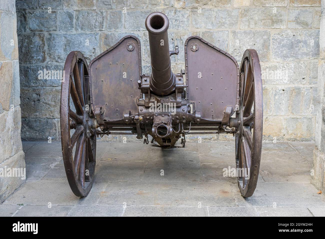 Fortification,  Military cannon in the fortified citadel of Pamplona, Navarra Spain. Piece of artillery from the 19th century made of steel and used Stock Photo