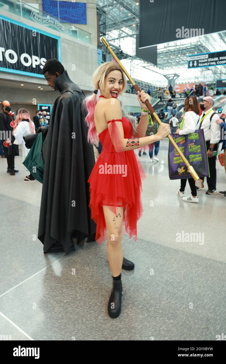 New York, N.Y/USA – 9th Oct. 2021: Melissa from NYC makes a great Harley Quinn for New York Comic Con 2021. Credit: Gordon Donovan/Alamy Live News Stock Photo
