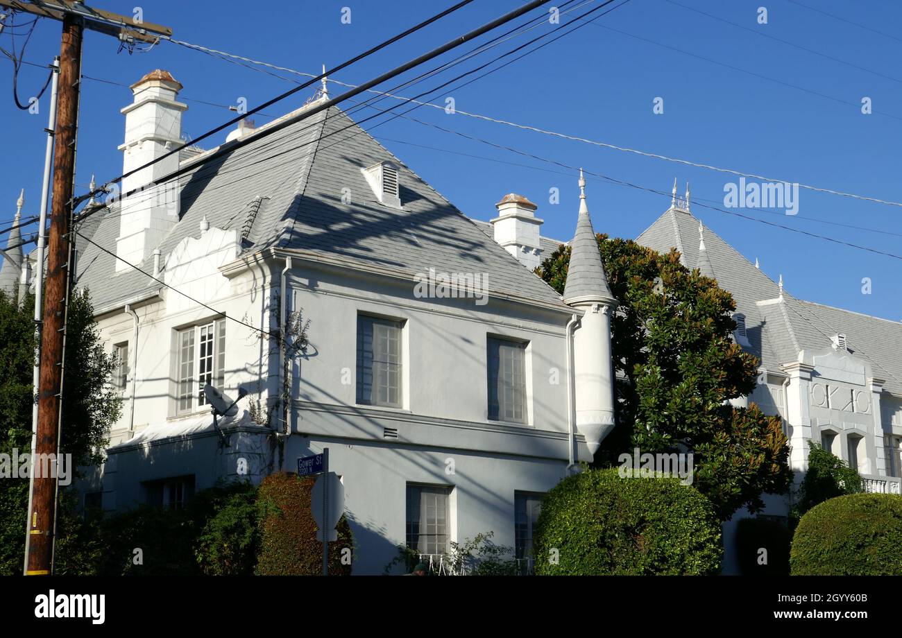 Los Angeles, California, USA 30th September 2021 A general view of atmosphere of Singer Madonna and actor Sean Penn's former home/residence, former Home of Marilyn Monroe, Greta Garbo and Marlene Dietrich on September 30, 2021 in Los Angeles, California, USA. Photo by Barry King/Alamy Stock Photo Stock Photo