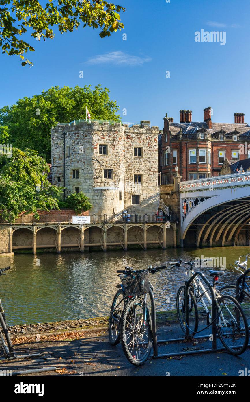 The River Ouse, Lendal Tower, and Lendal bridge in York city centre, North Yorkshire, UK. Stock Photo