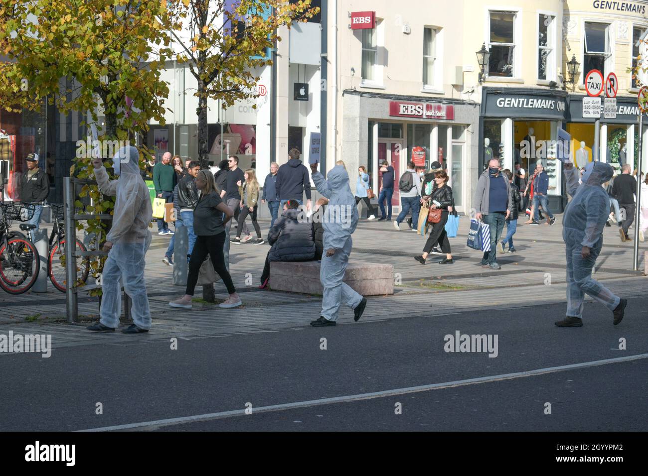 Cork City, Cork, Ireland. 9th October, 2021. A silent demonstration took place in Cork City to protest the Covid 19 pandemic. Credit; Karlis Dzjamko / Alamy Live News Stock Photo
