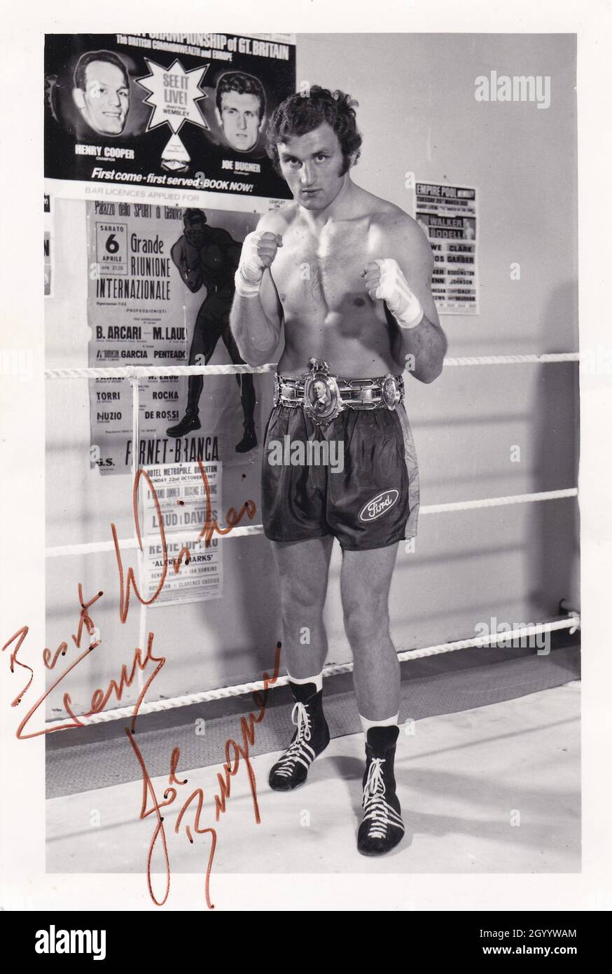 Joe Bugner, Australian-British-Hungarian boxer. Former heavyweight boxer  and actor. 1970s Stock Photo - Alamy