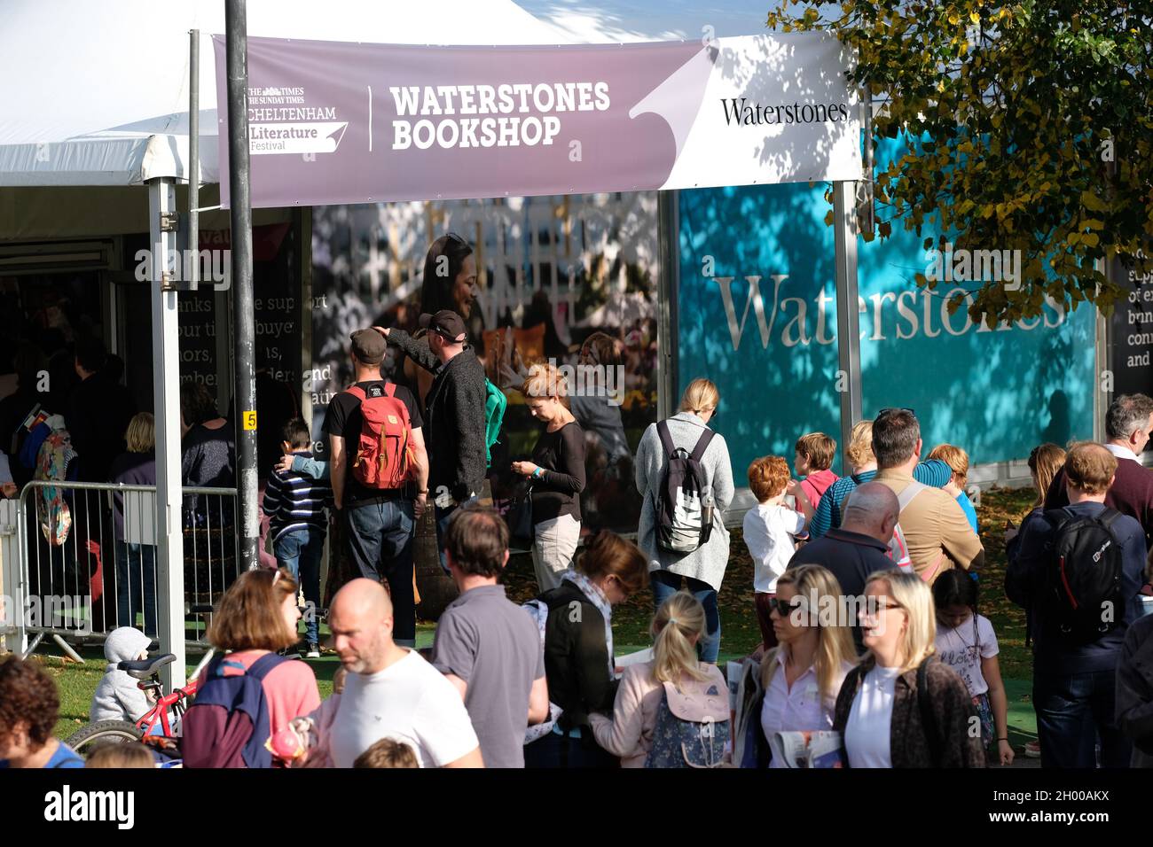 Cheltenham Literature Festival, Cheltenham, UK - Sunday 10th October 2021 - Busy scene outside the Festival bookshop on a sunny Sunday afternoon - the book Festival runs until Sunday 17th October. Photo Steven May / Alamy Live News Stock Photo