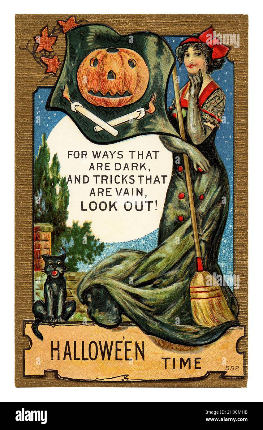 Vintage Halloween greeting card / postcard. Early 1900s Stock Photo Alamy