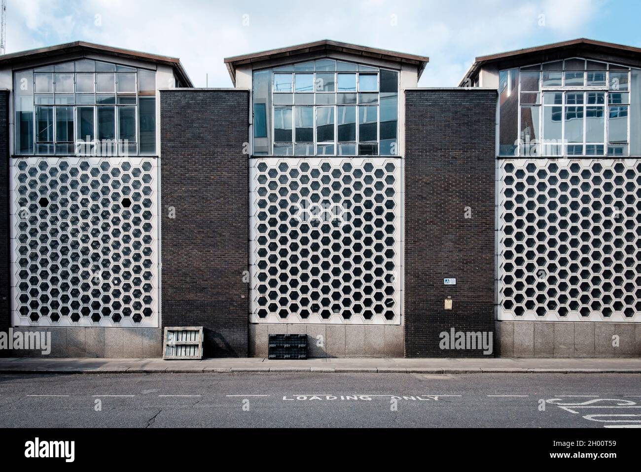 London urban architecture: Exterior facade of Smithfield poultry market. Stock Photo