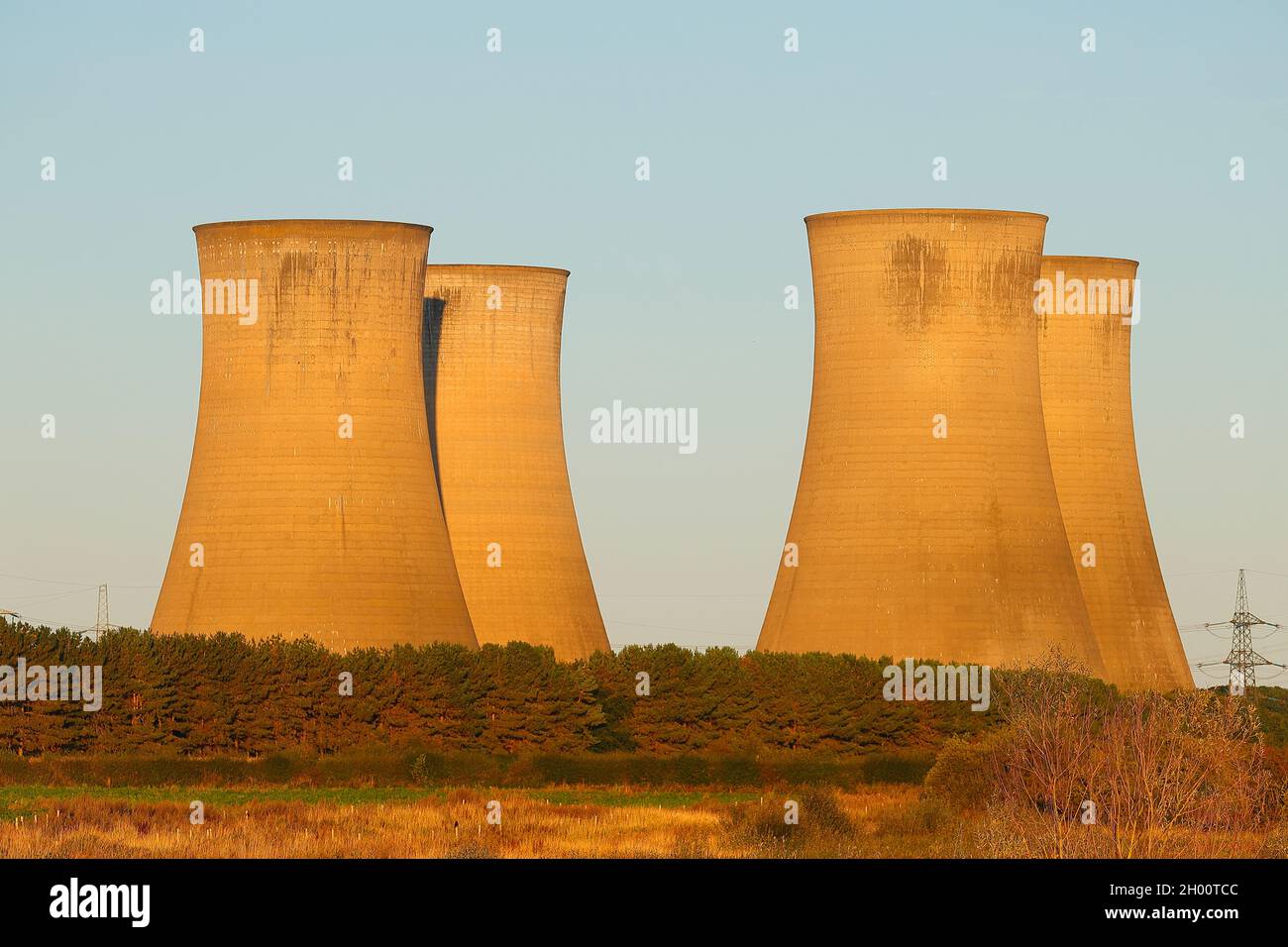 The remaining 4 cooling towers at Eggborough Power Station in North Yorkshire, moments before they were demolished by controlled explosions Stock Photo