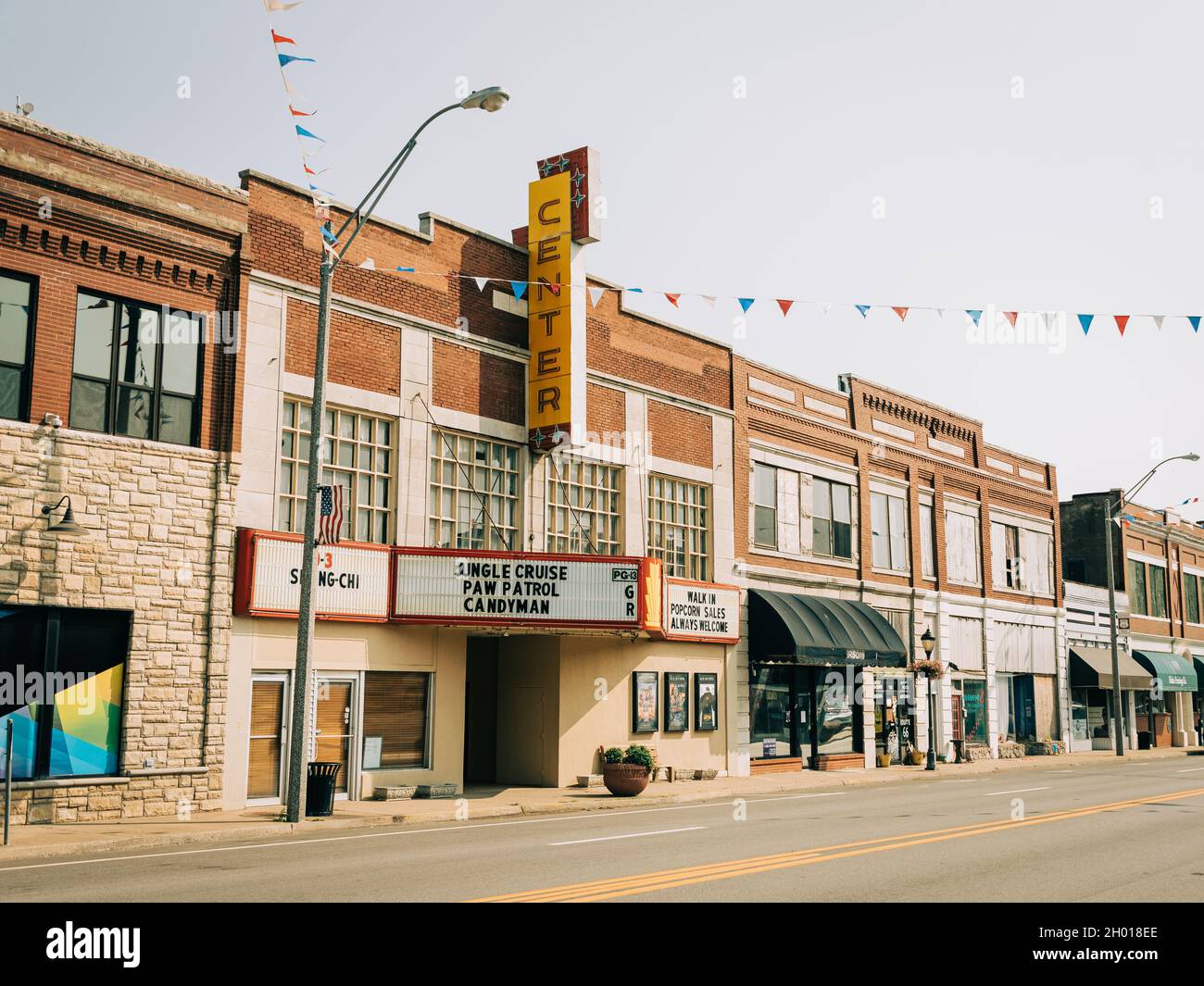 Center Theater on Route 66 in Vinita, Oklahoma Stock Photo Alamy