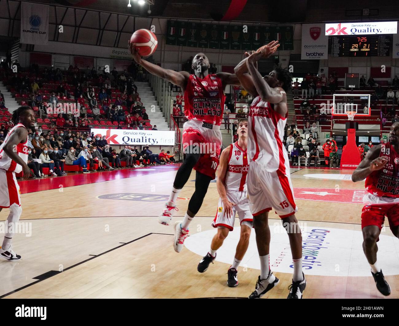 armani exchange arena