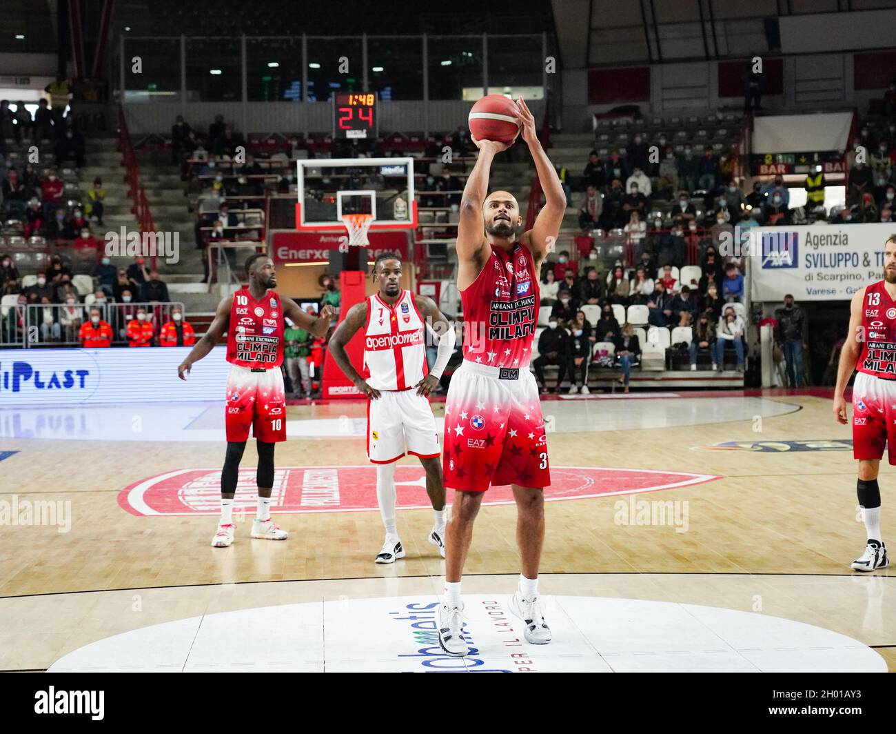 armani exchange arena