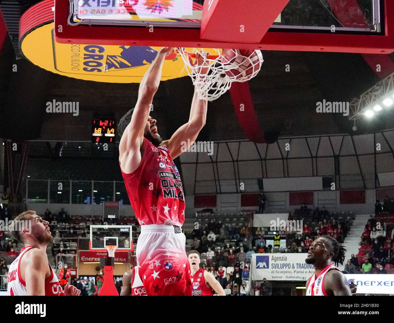 armani exchange arena