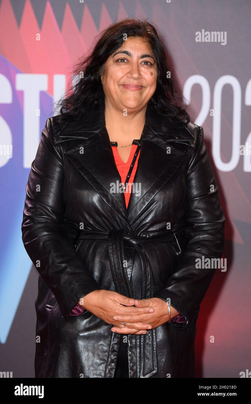 London, UK. 10 October 2021. Gurinder Chadha arrives for the UK premiere of 'The Tender Bar', at the Royal Festival Hall in London during the BFI London Film Festival Picture date: Sunday October 10, 2021. Photo credit should read: Matt Crossick/Empics/Alamy Live News Stock Photo