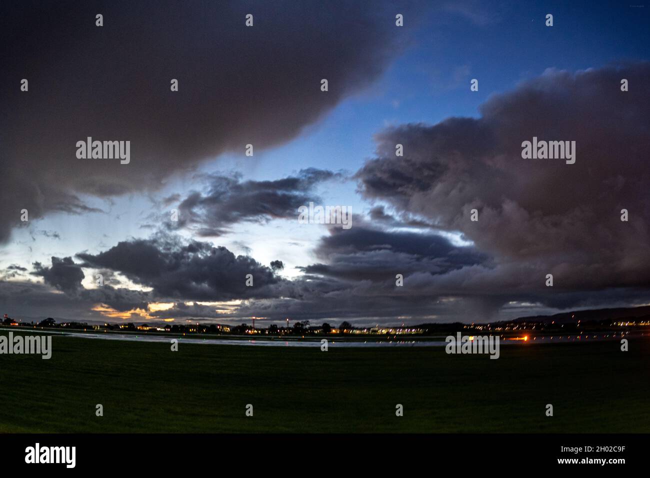 glasgow airport stormy clouds Stock Photo