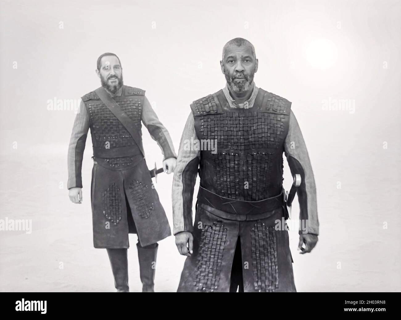 DENZEL WASHINGTON and BERTIE CARVEL in THE TRAGEDY OF MACBETH (2021), directed by JOEL COEN. Credit: A24/IAC Films / Album Stock Photo