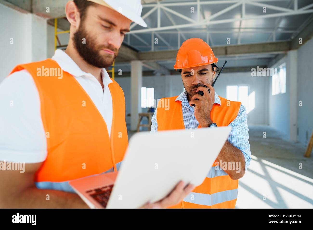 Construction supervisors hi-res stock photography and images - Alamy