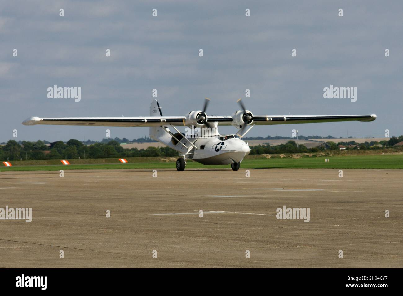 Consolidated PBY Catalina 433915, flying boat military amphibious ...