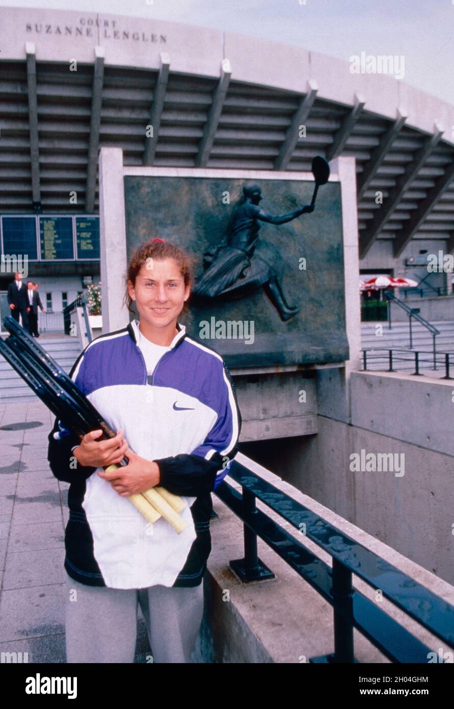 Unidentified tennis player women's single outside the Suzanne Lenglen Stadium, Roland Garros, France 2001 Stock Photo