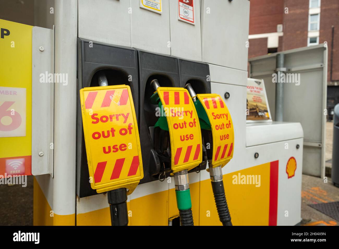 London, 2nd October 2021: Fuel pumps out of use due to the national fuel shortages across the U.K. due to shortage of delivery drivers Stock Photo